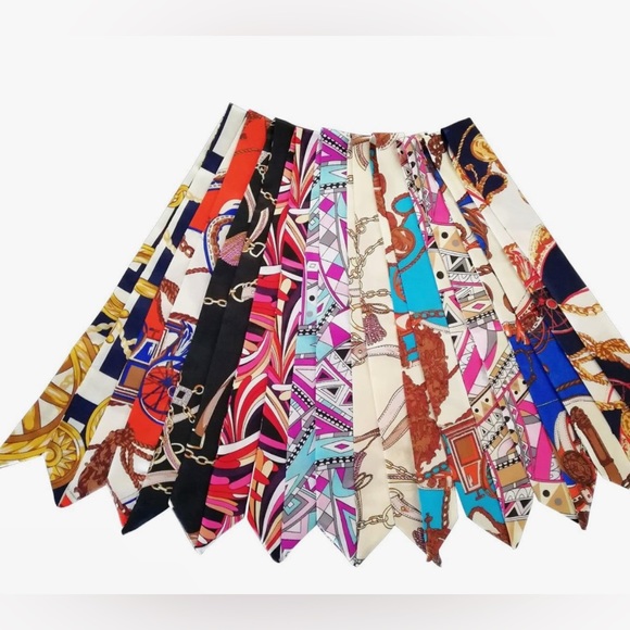 6 Scarves Perfect for Handbags New In Package  (Mixed) - Picture 1 of 9